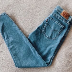 Levi’s high waisted jeans